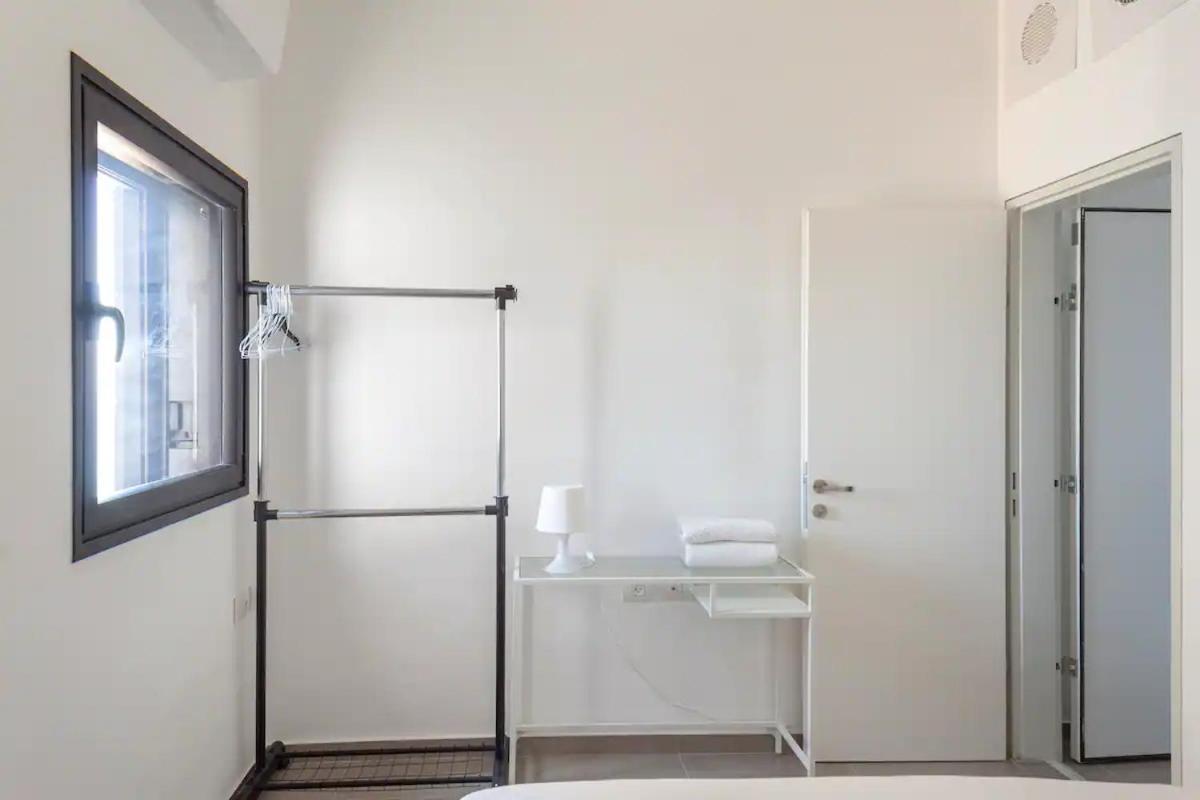 Oַ&O Group- Luxury Apt Tower Best Sea View Bat Yam Exteriör bild